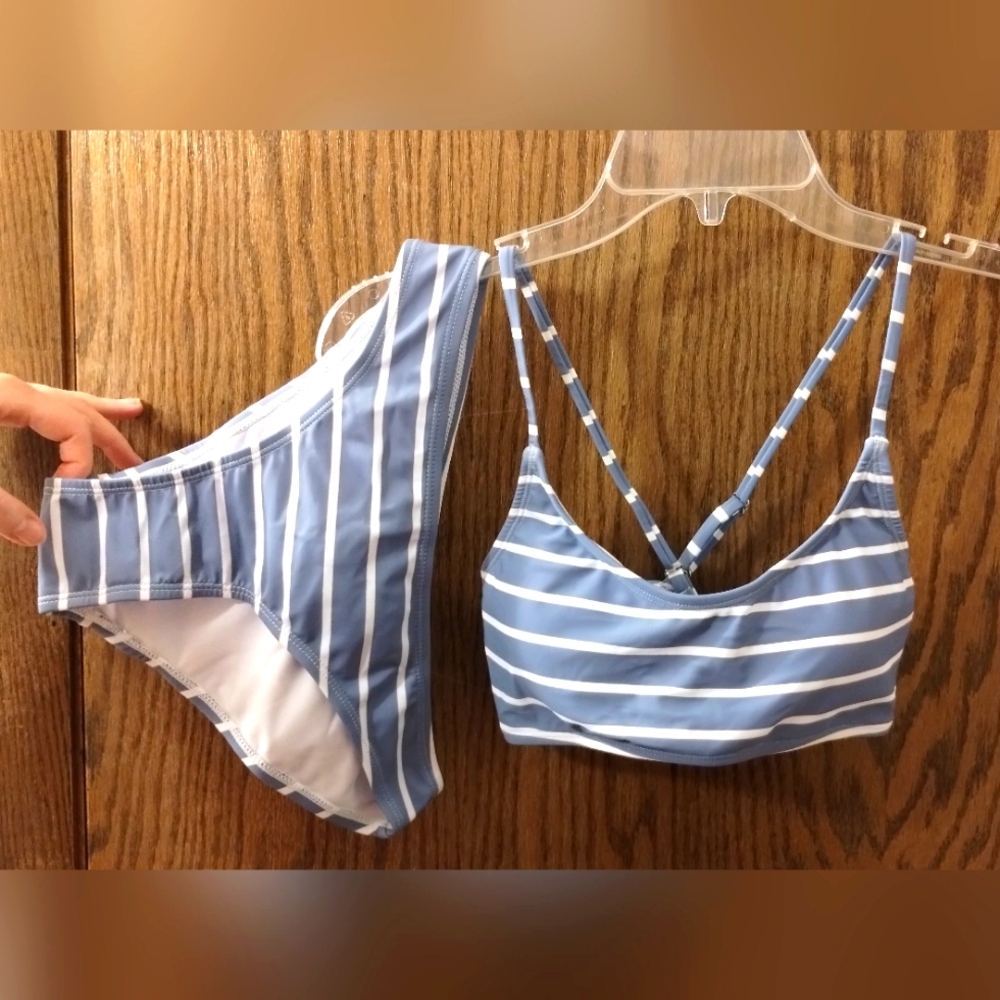 [Firm Price Unless Bundled] Shein striped swimsuit - never worn - size M